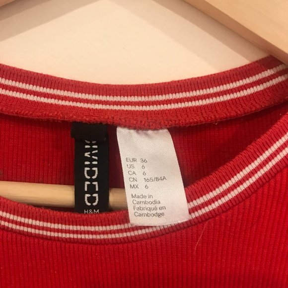 H&M Size 6 Red T-Shirt Dress - Picture 2 of 2